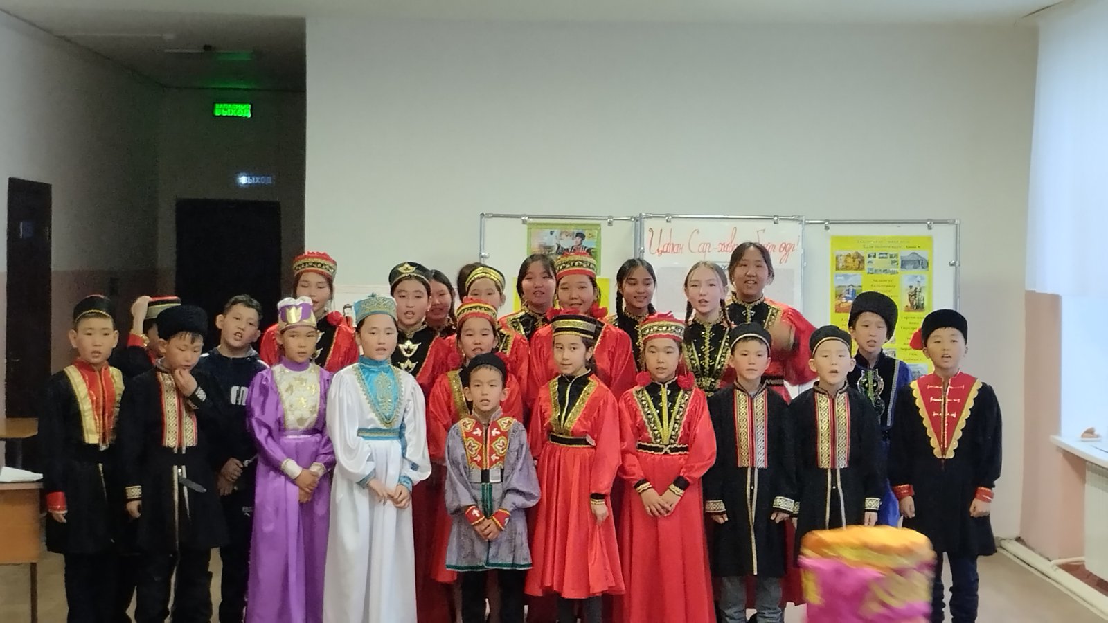 Общешкольное мероприятие, посвященное национальному празднику «Цаган сар».